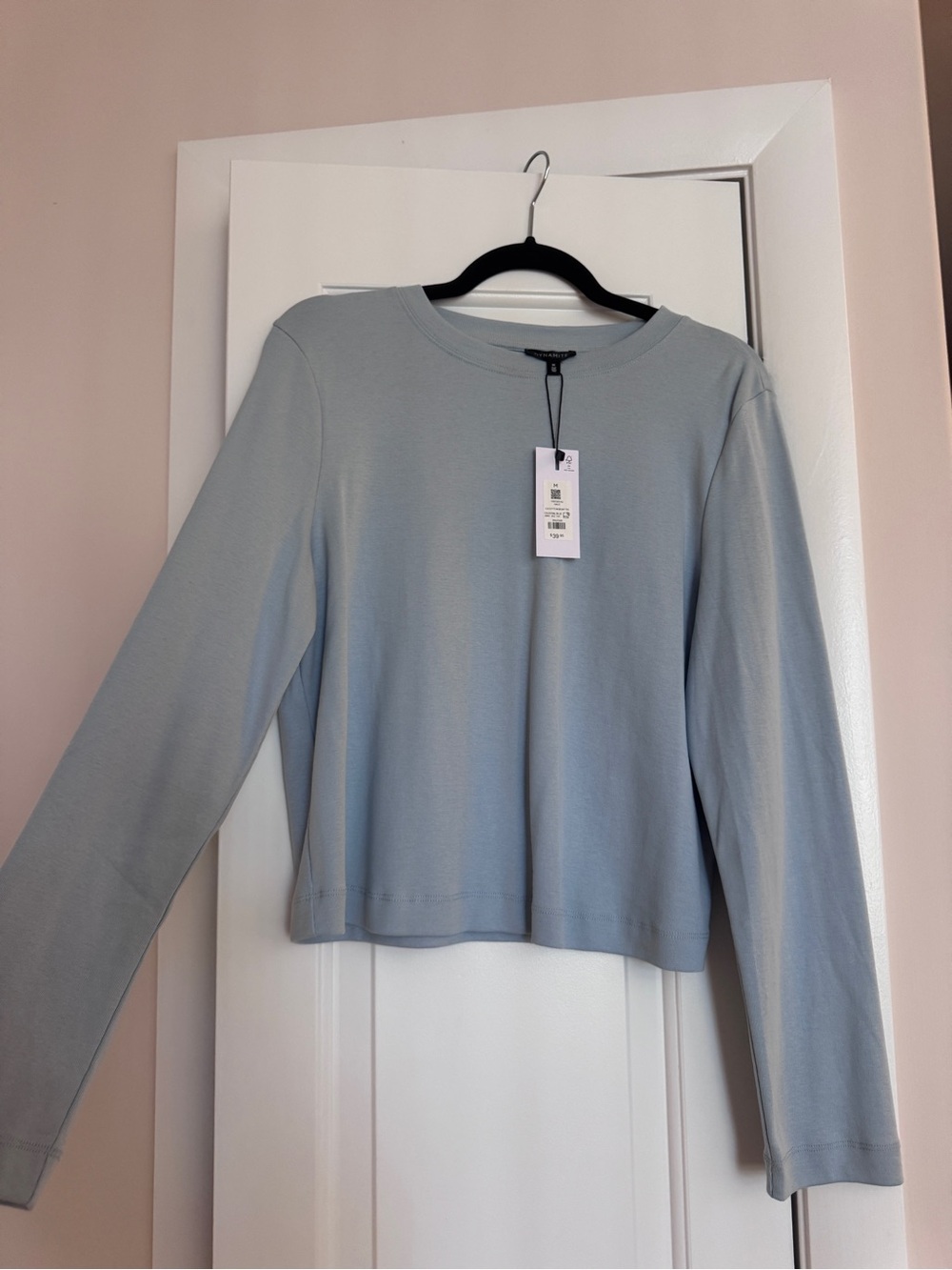 Dynamite Cotton Long-Sleeve Crewneck
